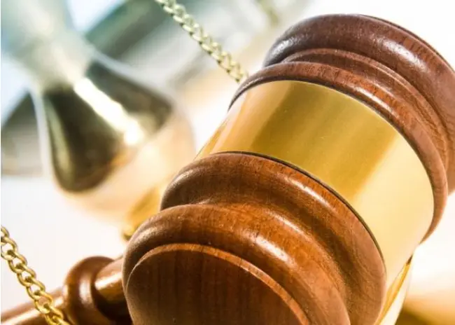 Overschrijding redelijke termijn bij instemming met uitstel uitspraak bezwaar