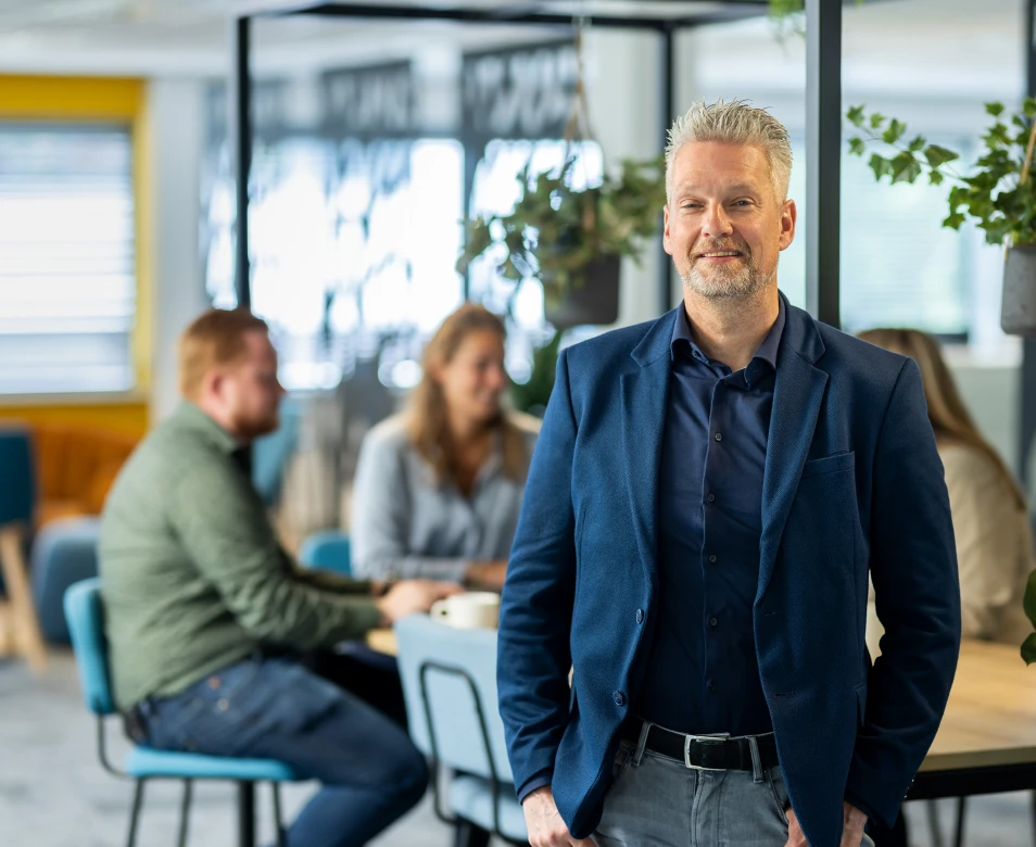 Senior Accountant AA